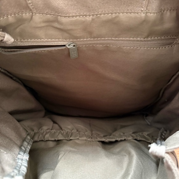 BEIS travel NWT rucksack olive green - Picture 5 of 15